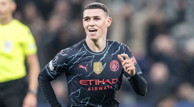 Phil Foden est élu footballeur